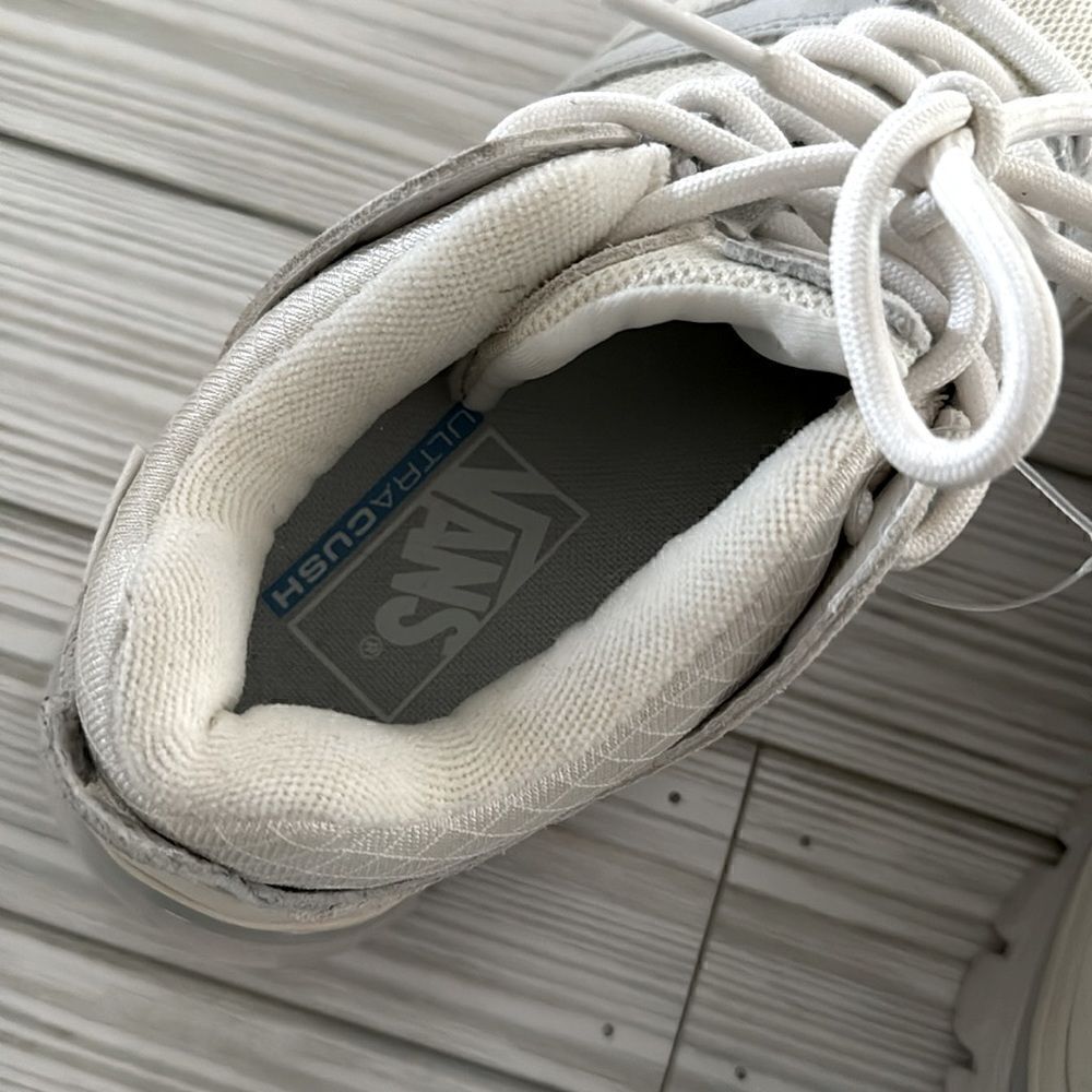 VANS AMZN TRAILHEAD SHOES NWOT - Picture 3 of 5